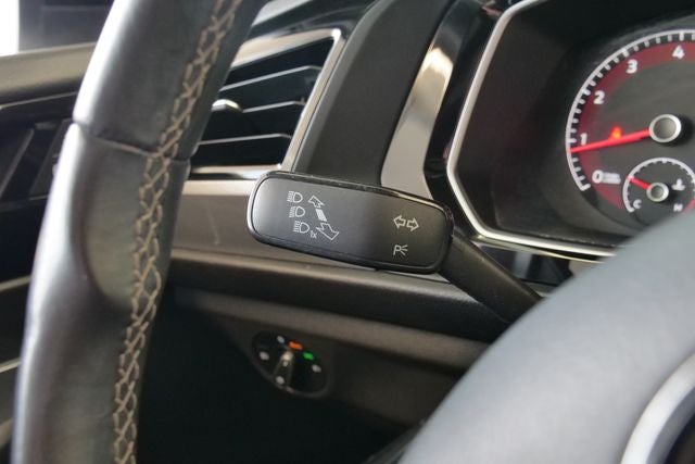 2021 Volkswagen Jetta R-Line