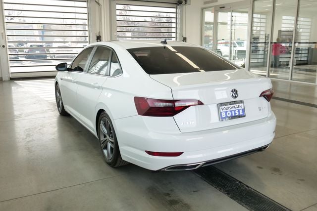 2021 Volkswagen Jetta R-Line