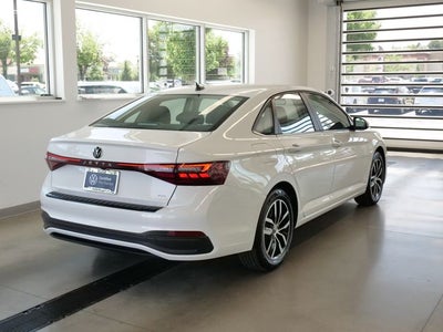 2025 Volkswagen Jetta 1.5T SE
