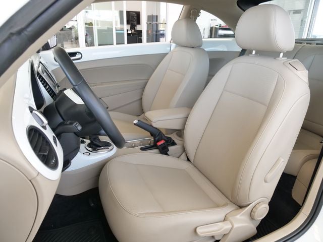 2019 Volkswagen Beetle 2.0T SE