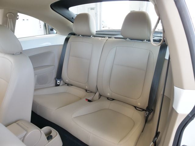 2019 Volkswagen Beetle 2.0T SE