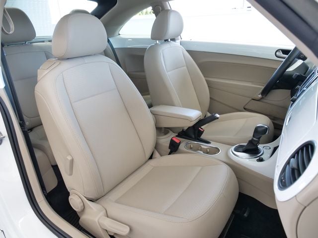 2019 Volkswagen Beetle 2.0T SE