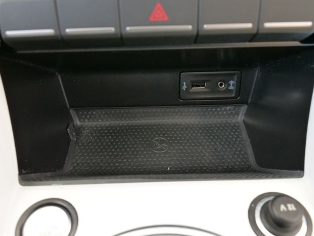 2019 Volkswagen Beetle 2.0T SE