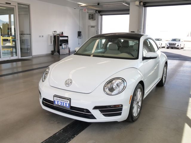 2019 Volkswagen Beetle 2.0T SE