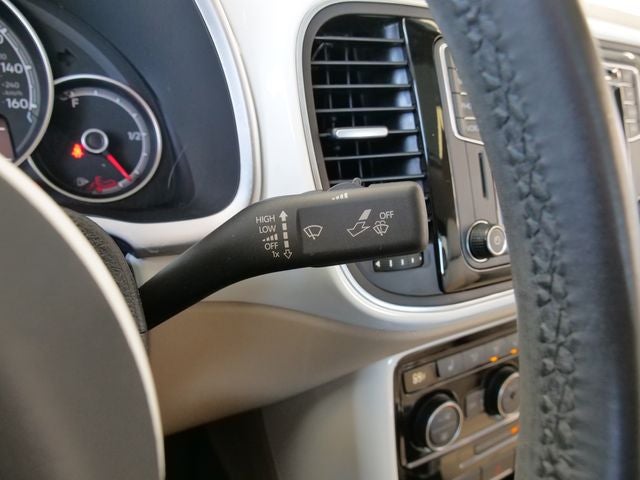 2019 Volkswagen Beetle 2.0T SE