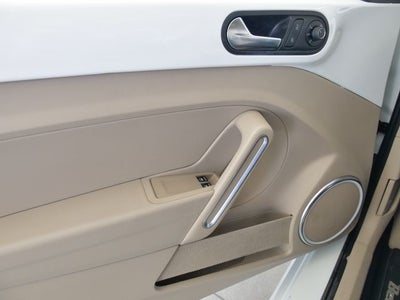 2019 Volkswagen Beetle 2.0T SE