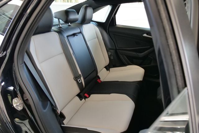 2020 Volkswagen Jetta R-Line