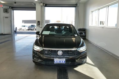 2020 Volkswagen Jetta R-Line