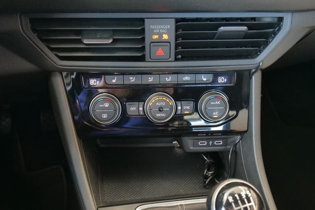 2020 Volkswagen Jetta R-Line