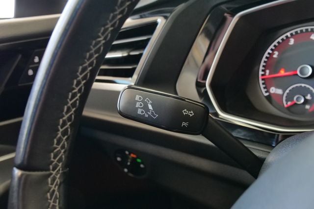 2020 Volkswagen Jetta R-Line