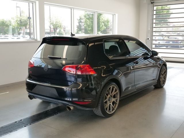 2016 Volkswagen Golf GTI S