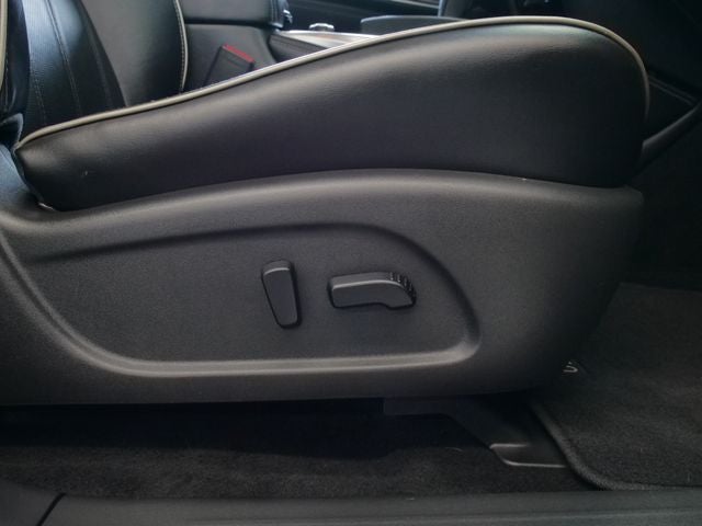 2016 INFINITI QX60 Base