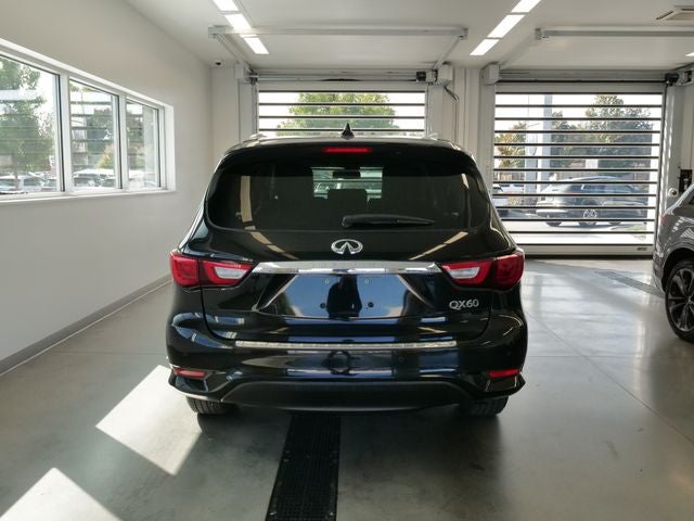2016 INFINITI QX60 Base