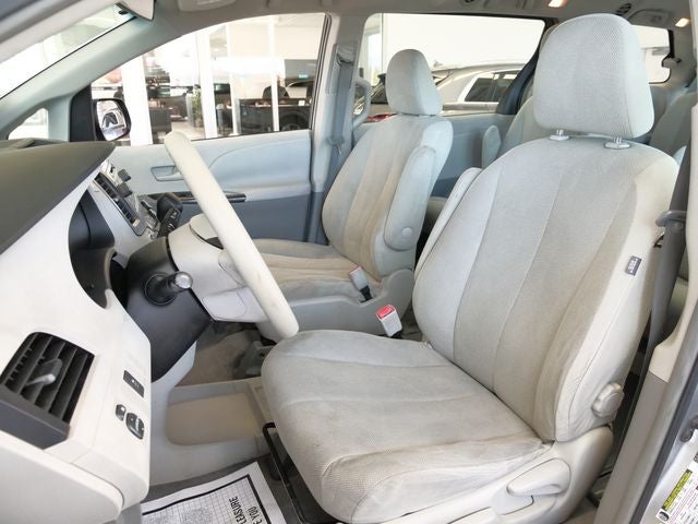 2011 Toyota Sienna Base