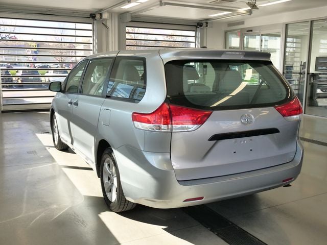 2011 Toyota Sienna Base
