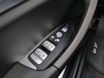 2024 BMW X4 xDrive30i