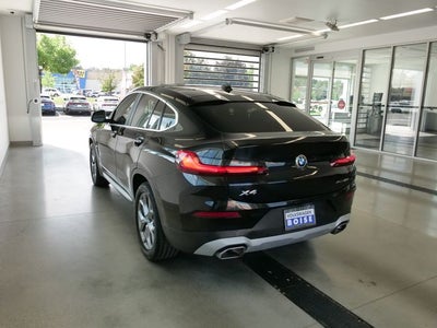2024 BMW X4 xDrive30i