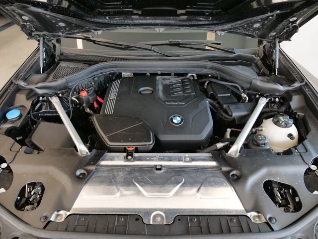 2024 BMW X4 xDrive30i