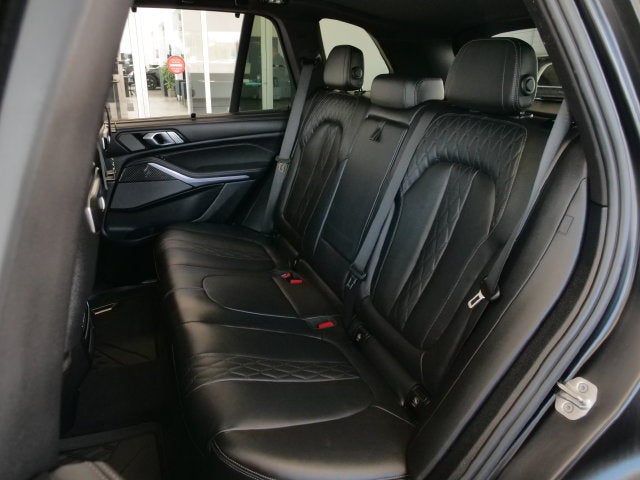 2024 BMW X5 M60i
