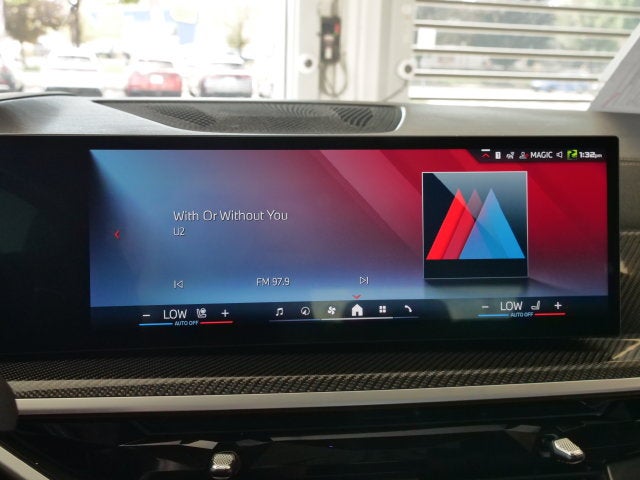 2024 BMW X5 M60i