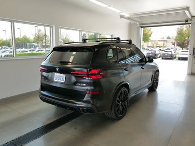 2024 BMW X5 M60i