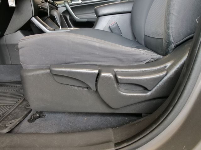 2011 Kia Sorento LX