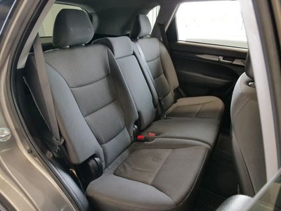 2011 Kia Sorento LX