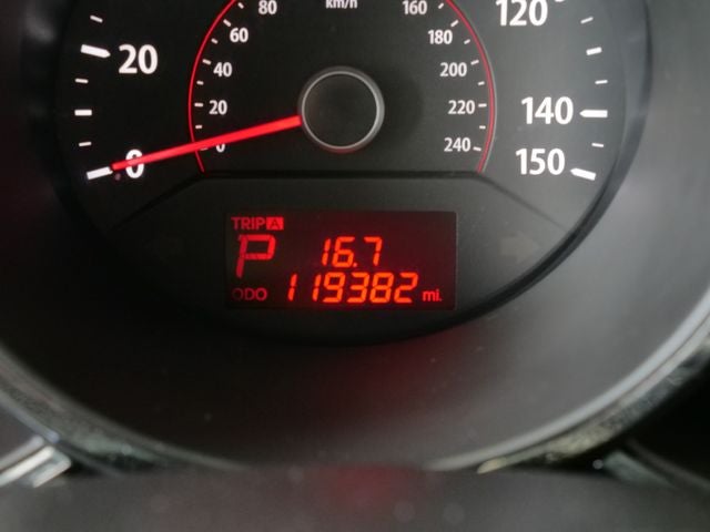 2011 Kia Sorento LX