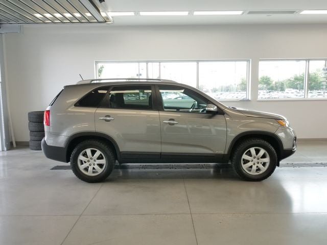 2011 Kia Sorento LX