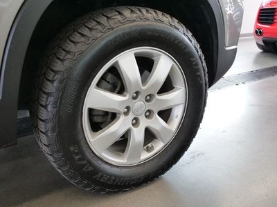 2011 Kia Sorento LX