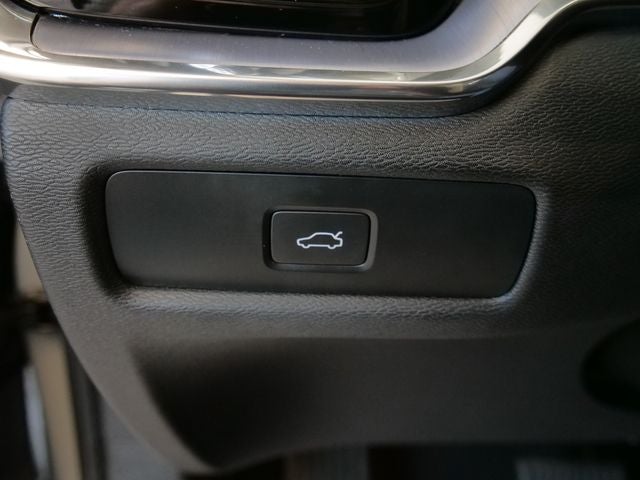 2024 Volvo S60 B5 Core Dark Theme