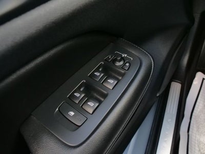 2024 Volvo S60 B5 Core Dark Theme