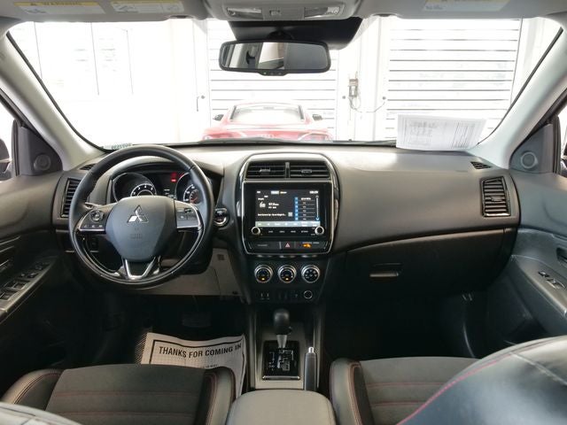 2025 Mitsubishi Outlander Sport 2.0 SE
