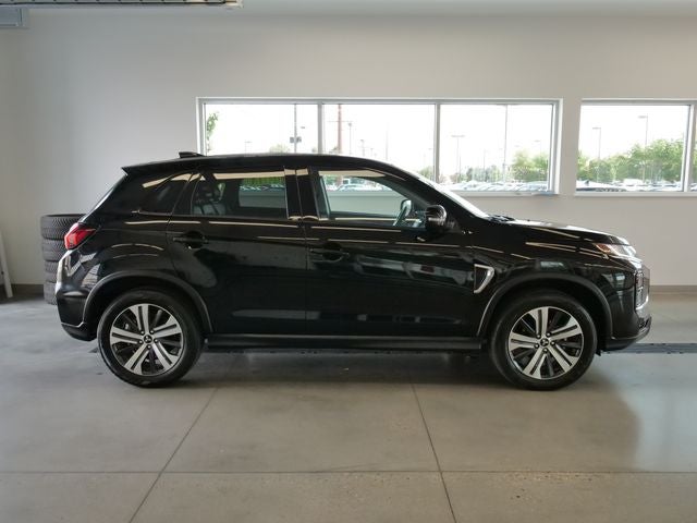 2025 Mitsubishi Outlander Sport 2.0 SE