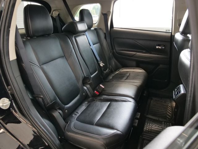 2020 Mitsubishi Outlander ES