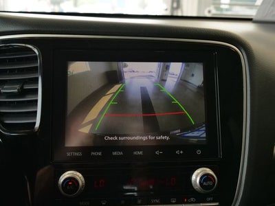 2020 Mitsubishi Outlander ES