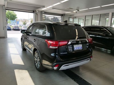 2020 Mitsubishi Outlander ES