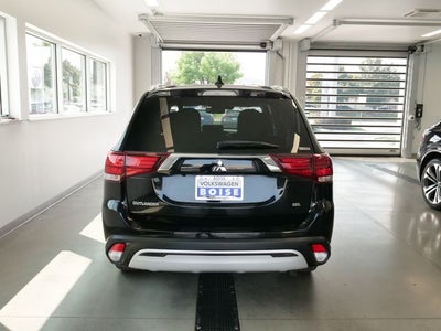 2020 Mitsubishi Outlander ES