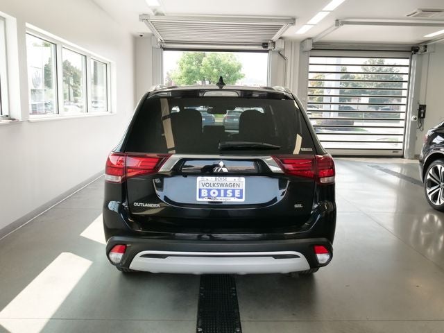 2020 Mitsubishi Outlander ES