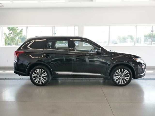 2020 Mitsubishi Outlander ES