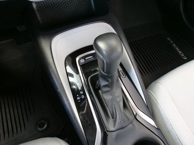 2023 Toyota Corolla Hatchback SE