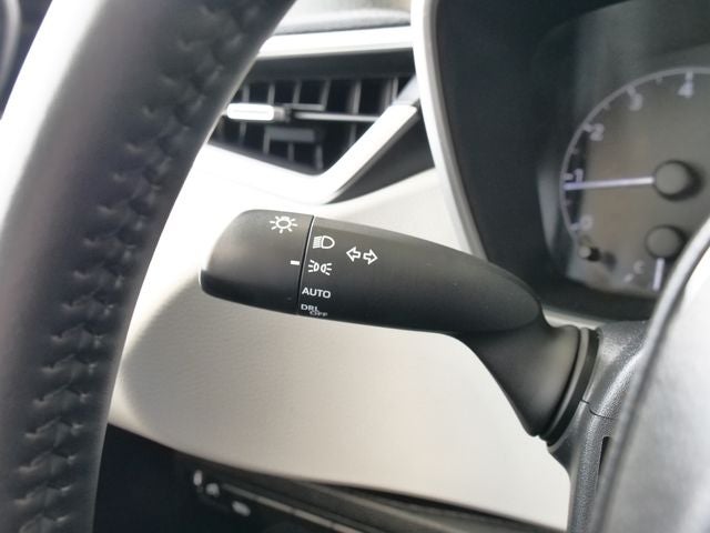 2023 Toyota Corolla Hatchback SE