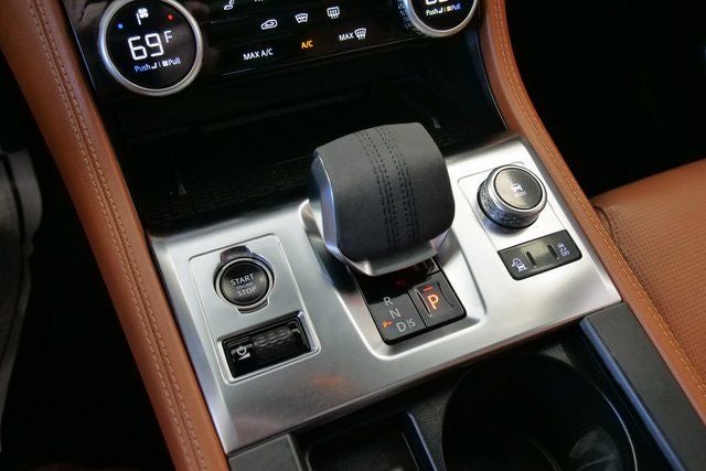 2024 Jaguar F-PACE P400 R-Dynamic S