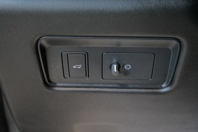 2024 Jaguar F-PACE P400 R-Dynamic S