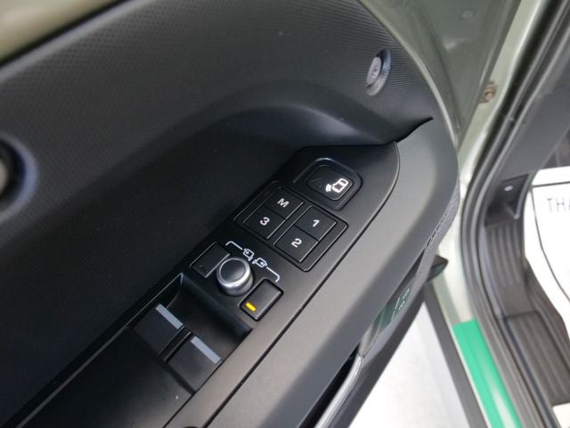 2022 Land Rover Defender 90 X