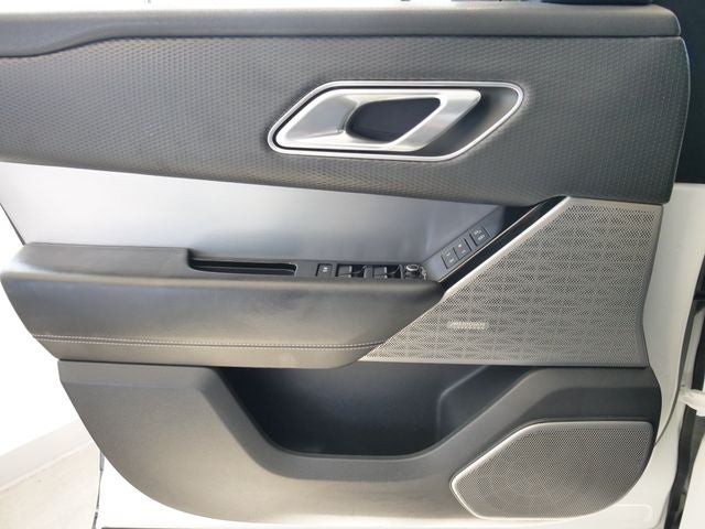 2018 Land Rover Range Rover Velar SE R-Dynamic
