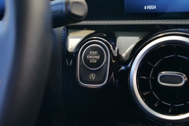 2025 Mercedes-Benz CLA CLA 250 4MATIC®