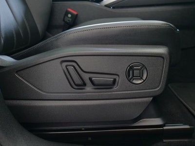 2025 Audi Q5 2.0T Premium quattro