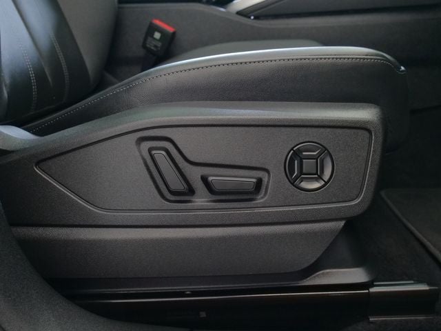 2025 Audi Q5 2.0T Premium quattro