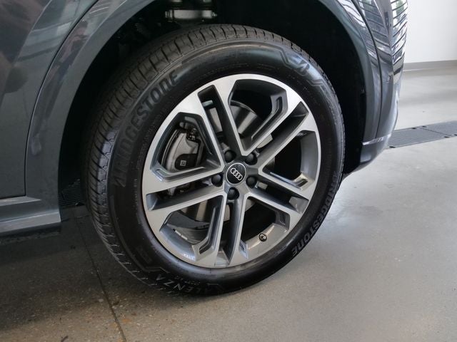 2025 Audi Q5 2.0T Premium quattro